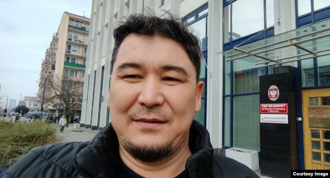 Кошкарбай Торемуратов является одним из пяти каракалпаков, которые проведут год в тюрьме в Казахстане после запроса об экстрадиции, поданного Узбекистаном во второй половине 2022 года. Варшава, 1 марта 2024 года