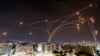 Ізраїльська протиракетна система«Залізний купол» (Iron Dome) перехоплює ракети, запущені по Ізраїлю угрупованням «Хамас». Місто Ашкелон, Ізраїль, 9 жовтня 2023 року