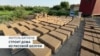 В Баткенской области начали строить дома из блоков с рисовой шелухой 