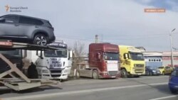 Transportatorii și fermierii continuă luni protestele, în cea de-a șasea zi consecutivă