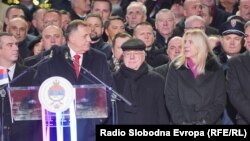 Slijeva nadesno: predsjednik RS Milorad Dodik, ruski ambasador u BiH Igor Kalabuhov, članica Predsjedništva BiH Željka Cvijanović tokom defilea povodom Dana RS, Banja Luka, 9. januar 2024.