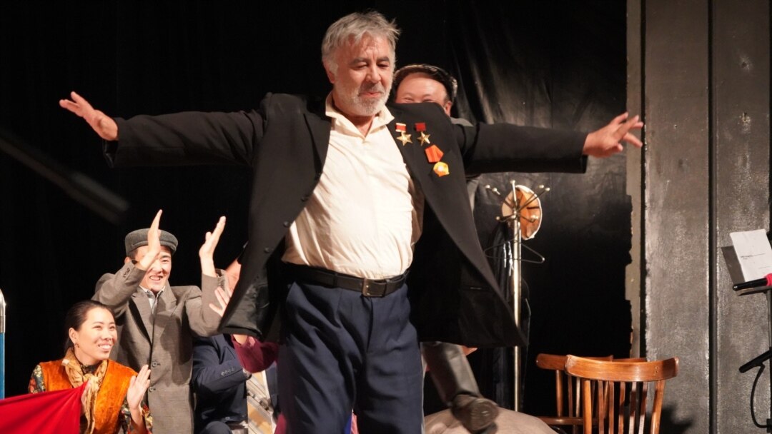 Әйелдер еркектерге арналған порнография