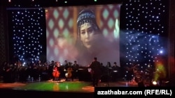 Два концерта музыки к турецким сериалам "Музыка- душа кино" состоялись 6 и 7 января в киноконцертном зале "Ватан". Ашхабад.