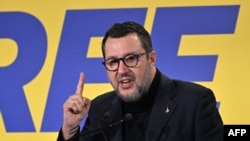 متئو سالوینی، معاون صدراعظم ایتالیا(آرشیف)