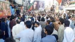 Pakistanis Protest To Free Imran Khan And Stop Vote-Rigging