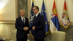 Stoltenberg Vučiću: 'Gomilanje vojske ne doprinosi smanjenju tenzija sa Kosovom'