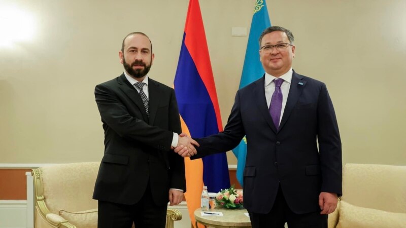 Հայաստանի և Ղազախստանի ԱԳ նախարարները տարածաշրջանային հարցեր են քննարկել