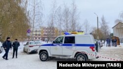 A 14-year-old used her father's shotgun to fatally shoot a classmate and herself at a school in Bryansk, Russia. 