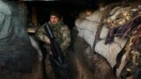 Боєць ЗСУ із антидроновою рушницею на Запорізькому напрямку, листопад 2023 року