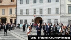 Vizita la Sibiu a președintelui federal Steinmeier a inclus întâlniri cu doamna primar, Astrid Fodor, care l-a însoțit într-o plimbare prin centrul vechi