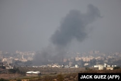 Dim nakon bombardovanja u Pojasu Gaze