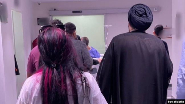 عکس آرشیوی از نافرمانی مدنی دختران و زنان ایرانی علیه حجاب اجباری