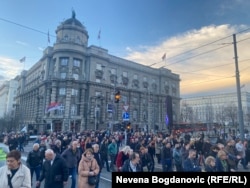 Nakon obraćanja ogranizatora ispred Vlade Srbije, učesnici su prošetali do zgrade Republičkog javnog tužioca gde je protest završen. Beograd, 10. mart 2023.