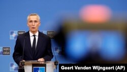 Generalni sekretar Alijanse Jens Stoltenberg na pres-konferenciji u Bruxellesu, 28. novembra 2023.