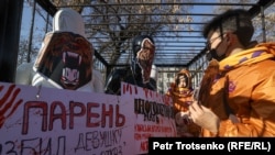 A rally against violence called "Say no to the animal world" was organized by a pro-presidential group in Almaty on November 26. Many participants seemed unable to articulate their demands beyond a rejection of what they called animal-like violence.