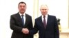 Володимир Путін і президент Киргизстану Садир Жапаров на зустрічі в Москві, 8 травня 2023 року