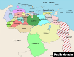 Официальная административная карта Венесуэлы, на которой спорная "территория Гуаяна-Эсекиба" (на востоке) обозначена штриховкой