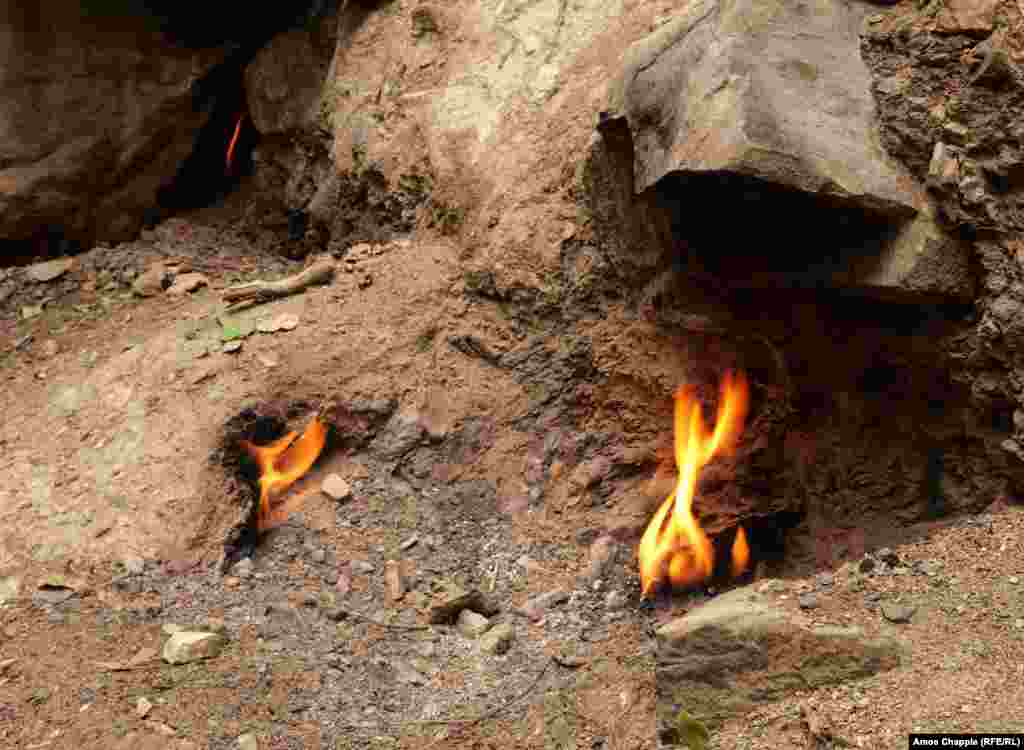 Living fires burn in a forest near Lopatari. Ion Zota, the former mayor of Lopatari, told RFE/RL the first record of Buzau&rsquo;s living fires was made by an observer of the Dacian wars, at the beginning of the second century. But the fires were also noticed by invaders in a more recent conflict.