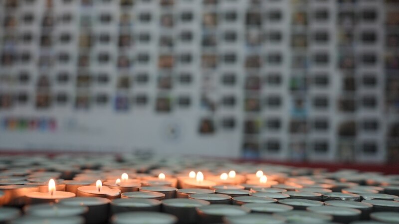 U Prištini zapaljene sveće za žrtve u Izraelu