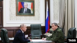 Владимир Путин и Валерий Герасимов в Ростове-на-Дону 20 октября 2023 года