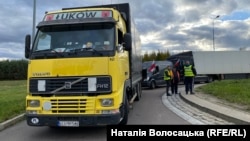 На польсько-українському кордоні на КПП «Краківець-Корчова» 16 грудня помер водій машини, яка стояла в черзі через страйк