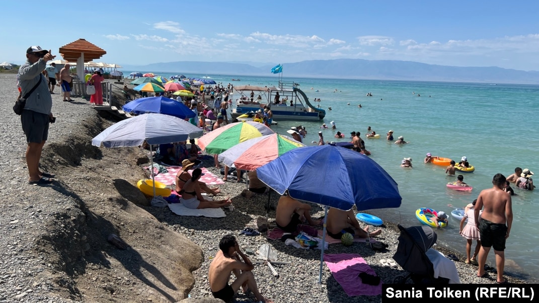 Қыздардың жабайы конвульсиялары