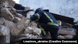 Причини руйнування будинку міністерство не уточнює