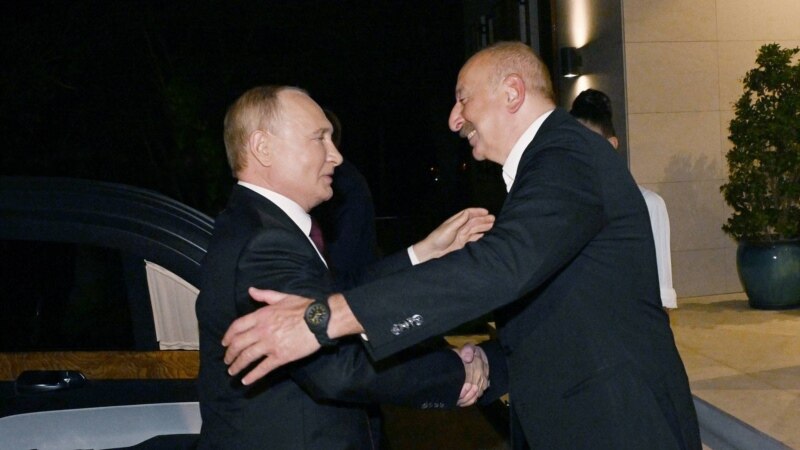 რუსეთმა და აზერბაიჯანმა ერთდროულად გაათავისუფლეს დაკავებულები