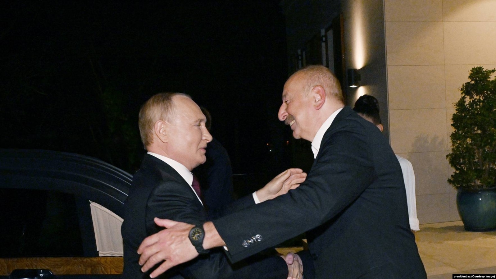 Алиев проигнорировал саммит лидеров стран СНГ в России 