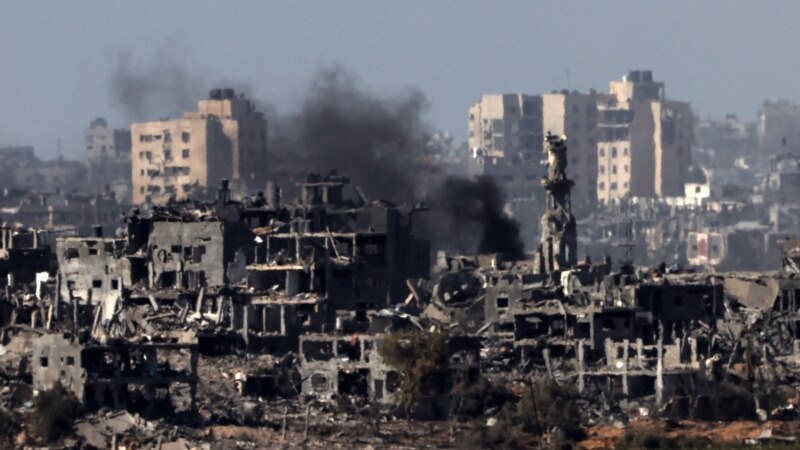 100 миңдей тургун Газа тилкесинин түндүгүнөн чыгып кетти