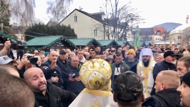 Policija spriječila incidente između pristalica Crnogorske pravoslavne crkve na Cetinju