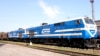 Tren marfar trecând prin gara Căinari, din raionul Căușeni (arhivă)