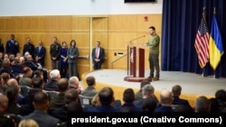 Президент Украины Владимир Зеленский во время выступления в Национальном университете обороны США, 11 декабря 2023 года