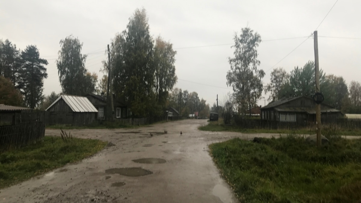 Как се живее в малко руско село, където престъпници се