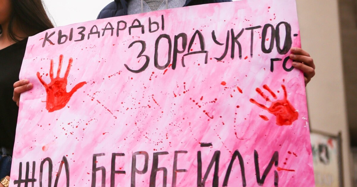 Үнділермен порно секс Мастурбация жасайтын ресейлік әженің порно видеосы