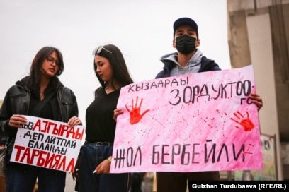 Үйдегі порно мұрағаттарды қараңыз