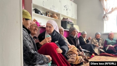 Порнодағы орыс студенттері саяжайда