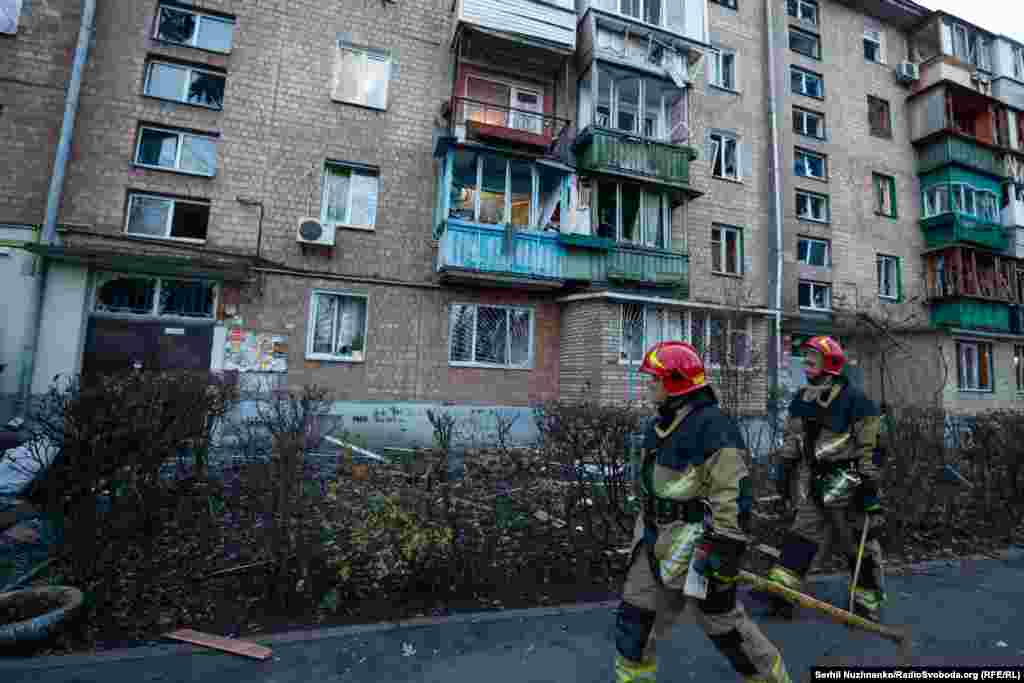 Рятувальні служби на місці вибуху безпілотника