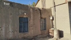 Мирзиёев кредитлари: Камбағалларга берилган кредитлар “бола пули"дан ушлаб қолиняпти