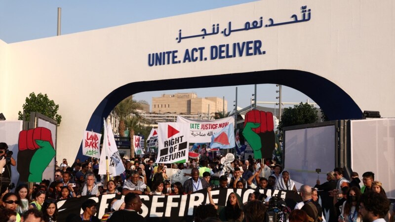 Demonstranti u Dubaiju zatražili slobodu za osuđene aktiviste u UAE i Egiptu