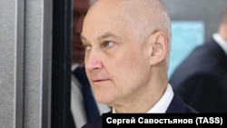 Кандидат на пост министра обороны РФ Андрей Белоусов в Совете Федерации РФ, 13 мая 2024 года