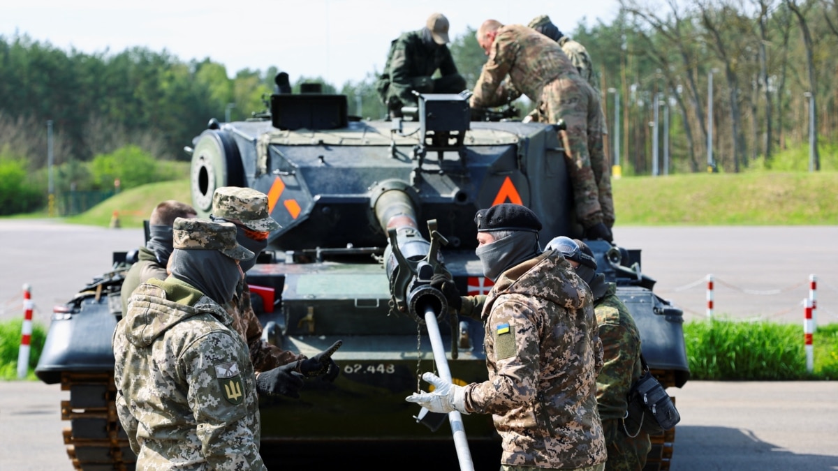 Уряд Німеччини заявив, що «повністю відданий» підтримці України, попри плани скоротити бюджет