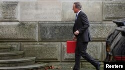 David Cameron, novi ministar inostranih poslova Velike Britanije dolazi u u svoj kabinet u Londonu, 14. novembar 2023. 