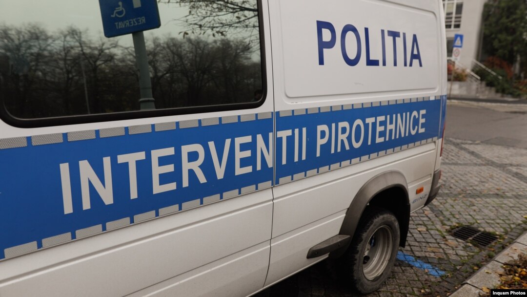 Pompierii au stins incendiul izbucnit la o pizzerie din Pașcani
