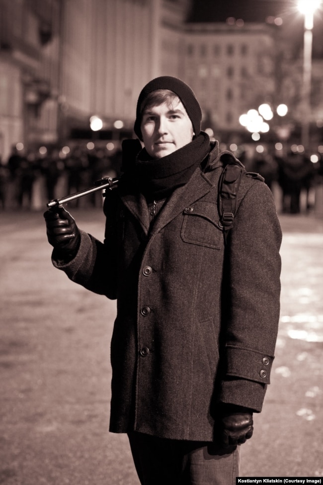 Kostyantyn Klyatskin near the Ukrainian president’s office during the Maidan protests.