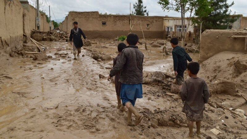 Više od 60 mrtvih u poplavama u Afganistanu 