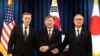 Američki, južnokorejski i japanski savjetnik za nacionalnu sigurnost: Jake Sullivan (lijevo), Cho Tae Yong (u sredini) i Takeo Akiba, Seul, Južna Koreja, 9. decembra 2023.