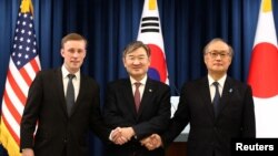 Američki, južnokorejski i japanski savjetnik za nacionalnu sigurnost: Jake Sullivan (lijevo), Cho Tae Yong (u sredini) i Takeo Akiba, Seul, Južna Koreja, 9. decembra 2023.