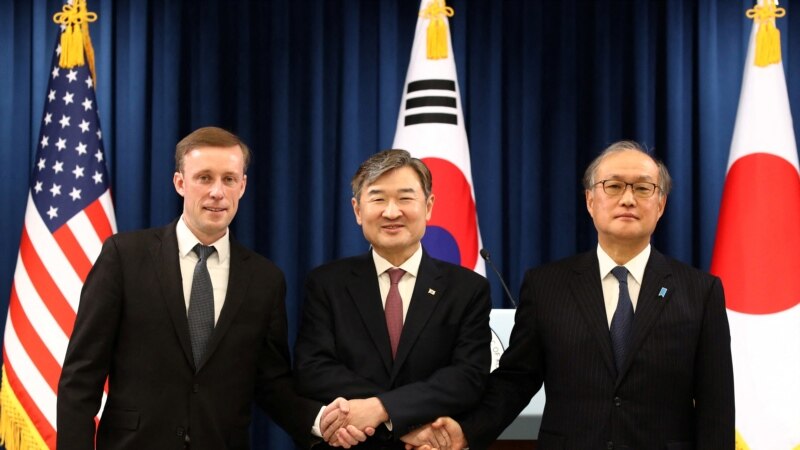 САД, Јужна Кореја и Јапонија сакаат да дејствуваат посилно против заканите на Пјонгјанг