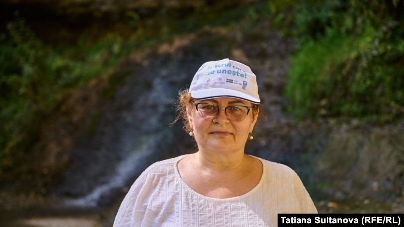 Ludmila Iftodi organizează excursii la mănăstirea Țipova, dar și în canion, la cascade